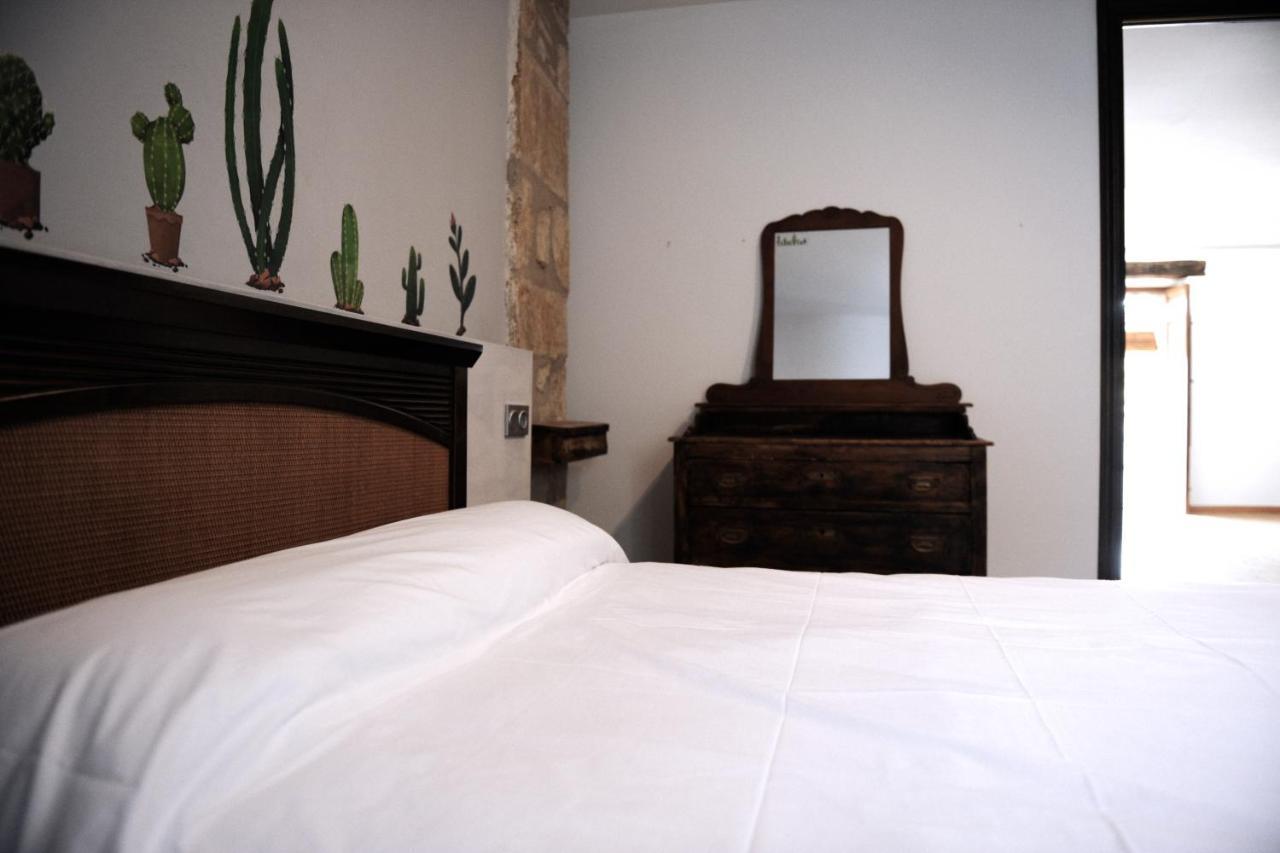 Vivienda Turistica Yamaries Hotel Úbeda Екстериор снимка